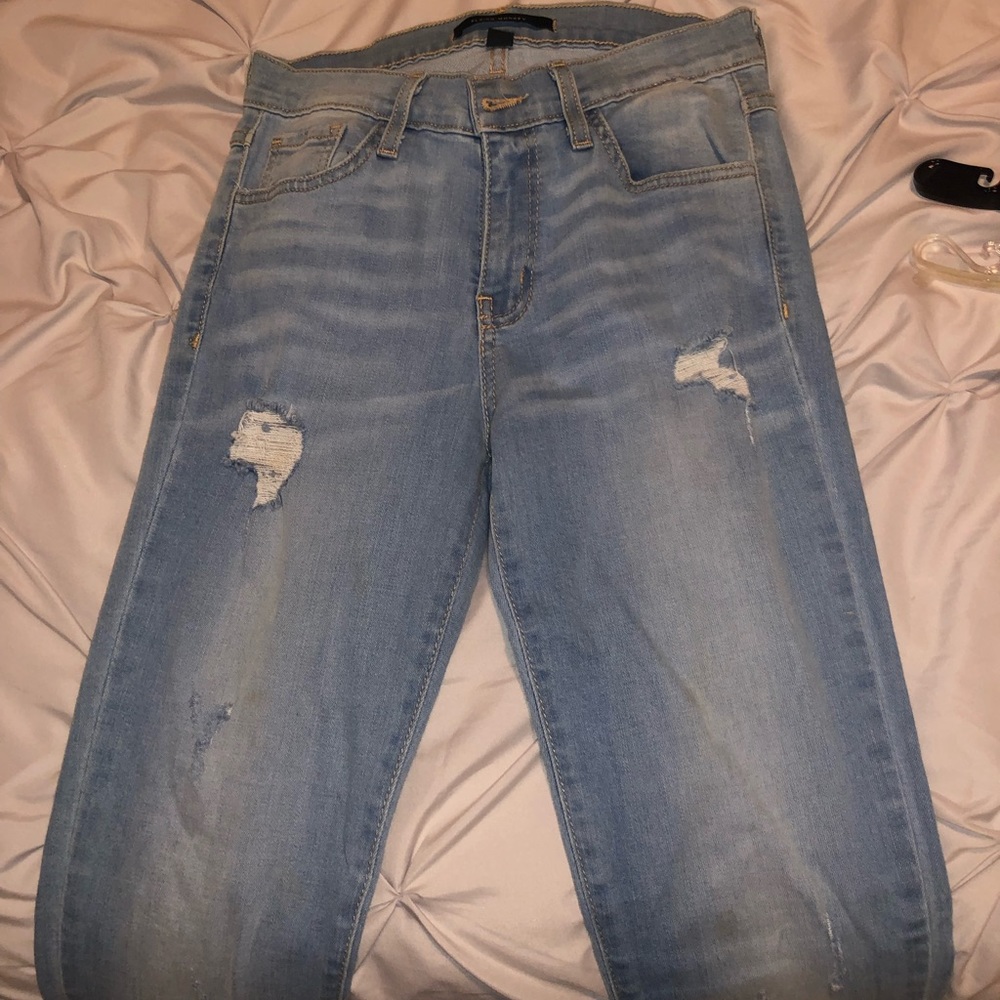 Ripped light skinny jeans